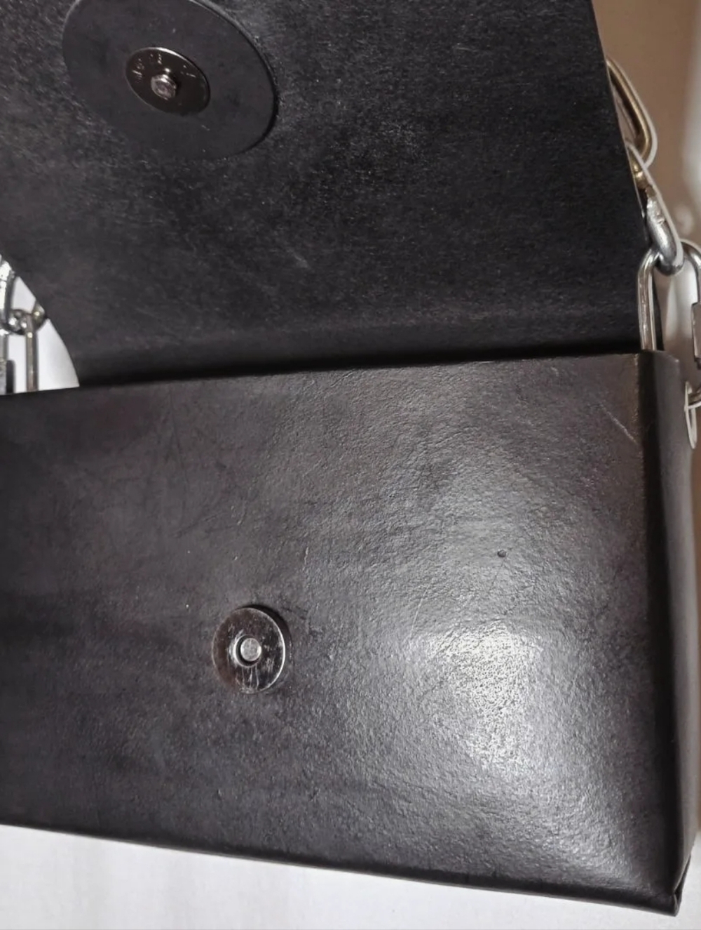 Black Leather Gothic Industrial Chain Link Handbag Purse - Picture 5 of 7